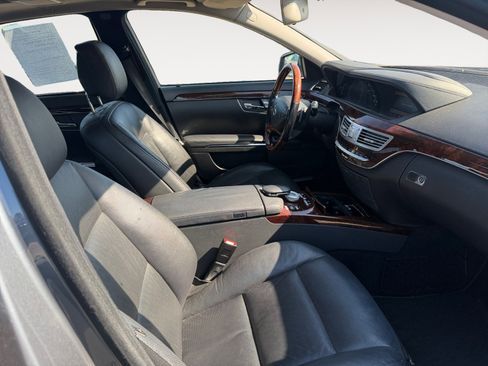 Used 2011 Mercedes-Benz S 550 4MATIC image 15