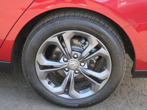 Used 2023 Honda Accord EX image 7