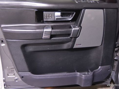 Used 2016 Land Rover LR4 HSE LUX image 9
