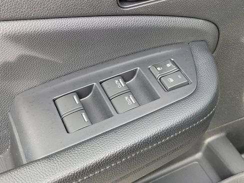 Used 2019 Honda Pilot EX-L image 19