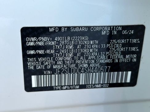 Certified 2025 Subaru Forester Premium AWD/4WD image 52