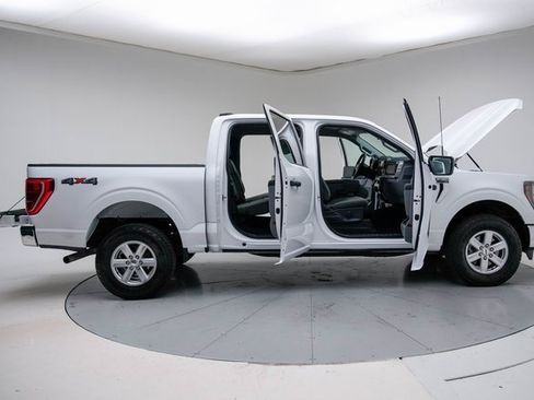 Used 2023 Ford F150 XLT w/ Trailer Tow Package image 14