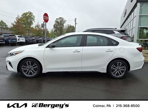 Used 2022 Kia Forte GT-Line image 9