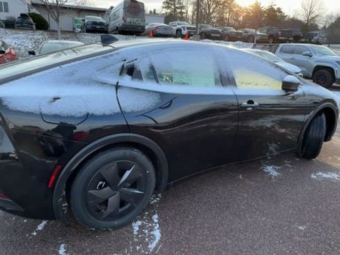 New 2026 Toyota Prius SE image 2