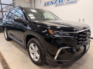 Used 2024 Honda Pilot LX video 2