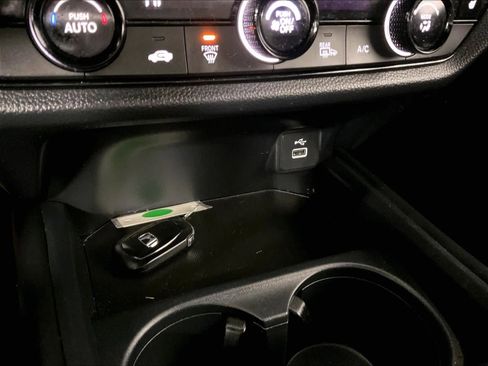 Used 2023 Honda HR-V Sport image 26