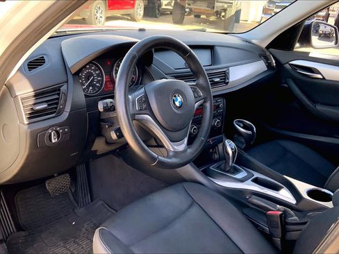 Used 2015 BMW X1 sDrive28i image 16