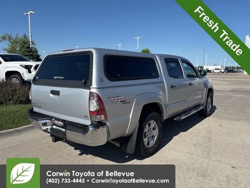 Used 2011 Toyota Tacoma 4x4 Double Cab w/ TRD Off-Road Pkg w/JBL Audio image 3