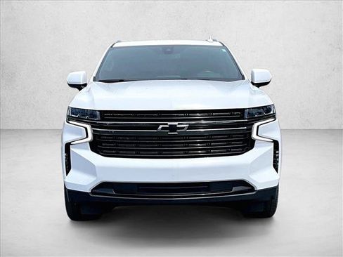 Used 2021 Chevrolet Suburban RST AWD/4WD image 3