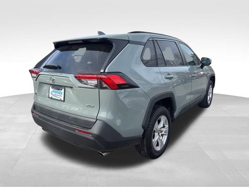 Used 2020 Toyota RAV4 XLE image 8
