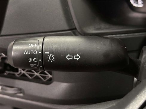 Certified 2023 Honda Accord EX image 29