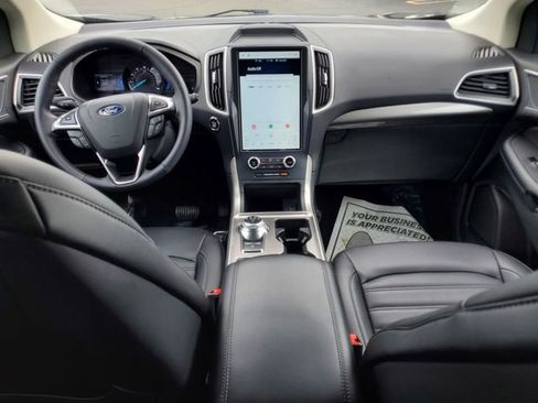 Used 2023 Ford Edge SEL w/ Convenience Package AWD/4WD image 6