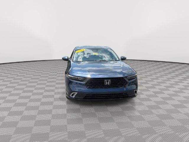 Used 2024 Honda Accord Touring image 3