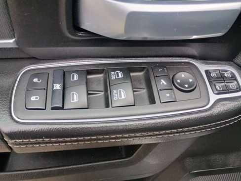Used 2024 RAM 2500 Big Horn AWD/4WD image 24