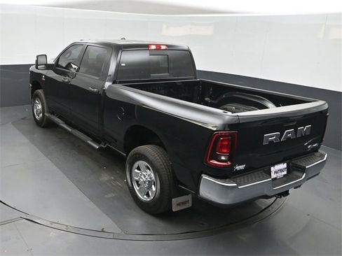 New 2026 RAM 2500 Tradesman image 32