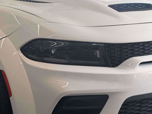 Used 2022 Dodge Charger SRT Hellcat w/ Harman/Kardon Audio Group image 6