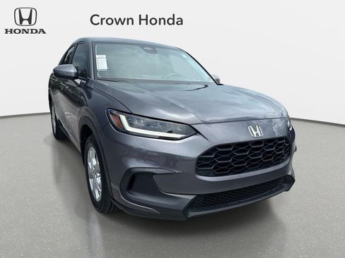 Used 2025 Honda HR-V LX image 7