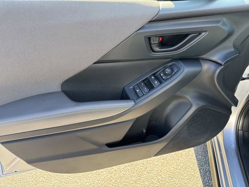 Certified 2024 Subaru Crosstrek 2.0i Premium w/ Crosstrek Mirror Package image 16