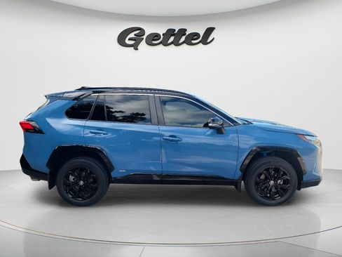 Used 2023 Toyota RAV4 XSE w/ XSE Grade Weather Package AWD/4WD image 4