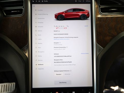 Used 2017 Tesla Model X P100D image 52