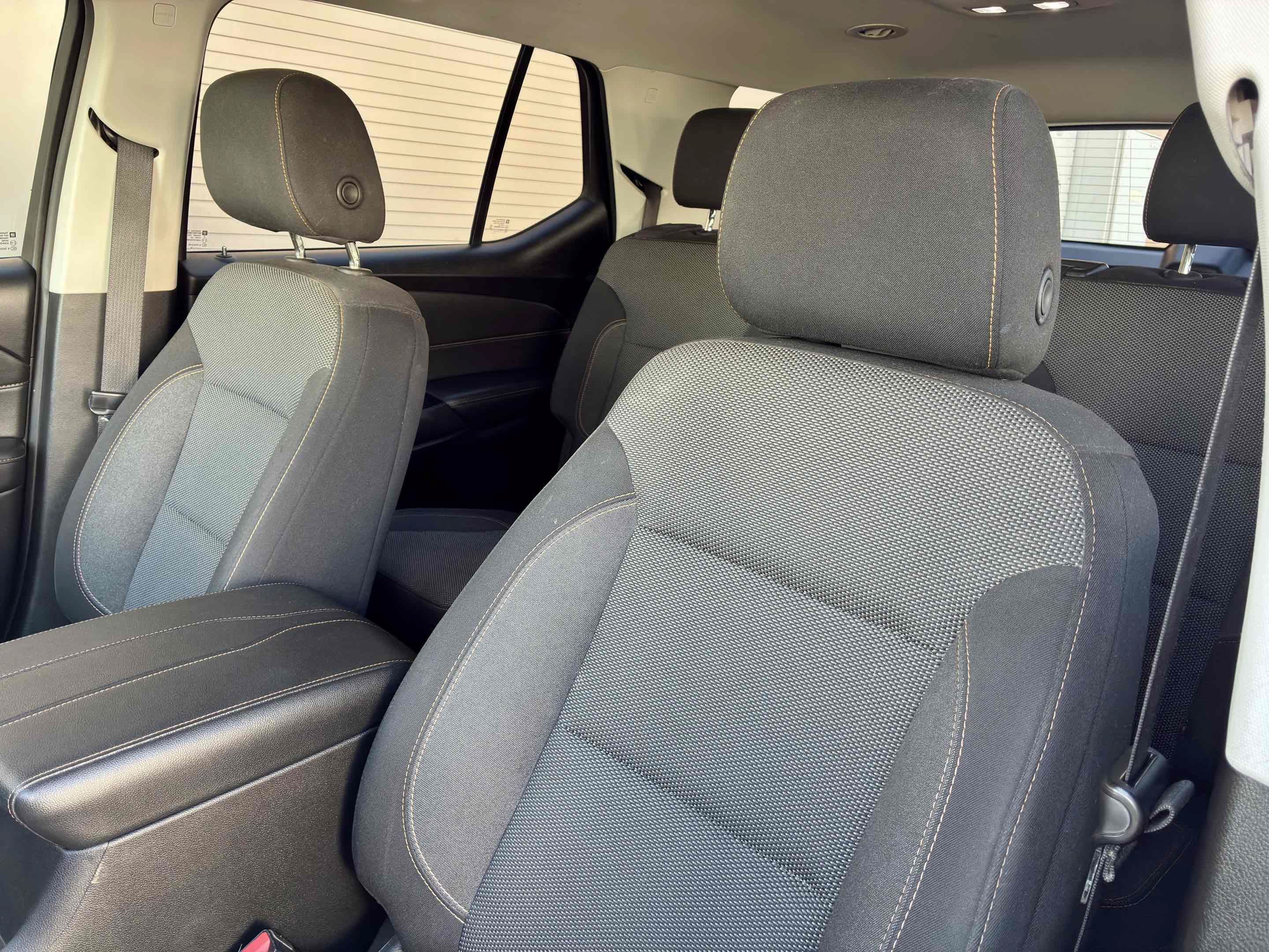 Used 2019 Chevrolet Traverse LS FWD image 37