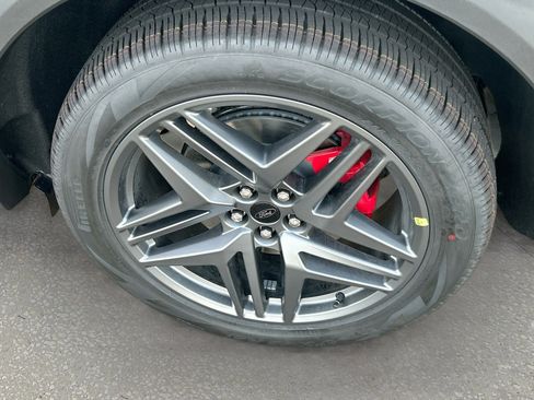 New 2026 Ford Explorer ST RWD image 20