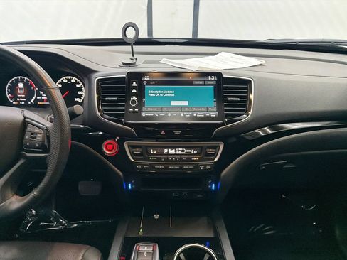 Used 2024 Honda Ridgeline Black Edition image 30