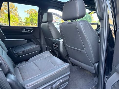 Certified 2024 Chevrolet Tahoe High Country AWD/4WD image 34