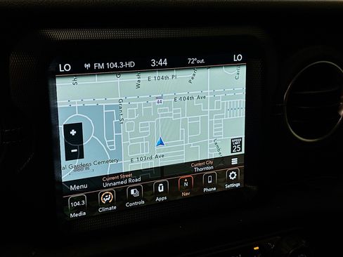 Used 2023 Jeep Wrangler Unlimited Sahara AWD/4WD image 22