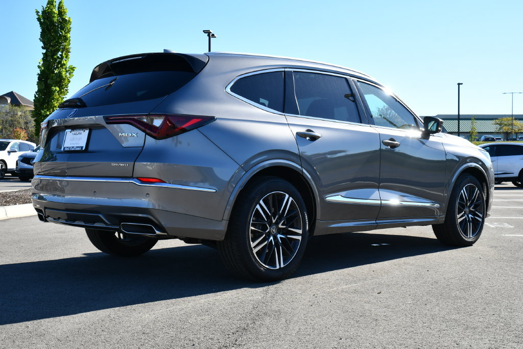 Used 2026 Acura MDX w/ Advance Package AWD/4WD image 11