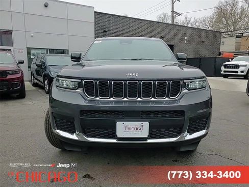 New 2025 Jeep Grand Cherokee L Laredo image 2