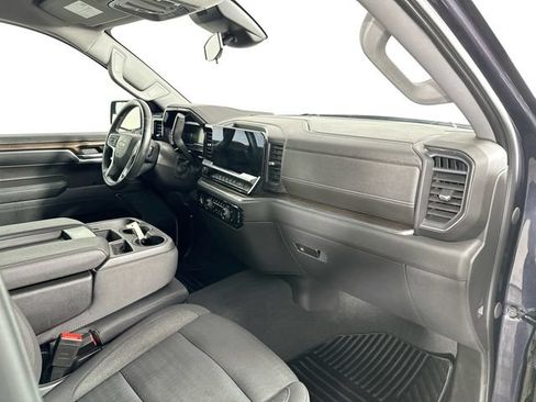 Used 2023 Chevrolet Silverado 1500 LT AWD/4WD image 28