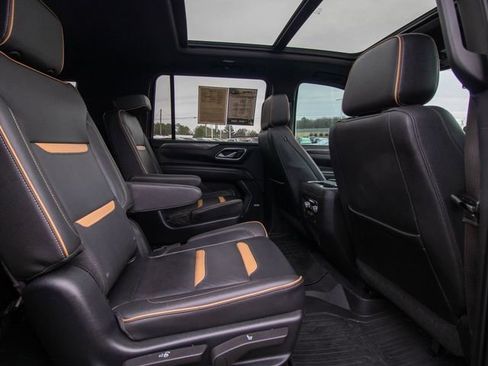 Used 2022 GMC Yukon XL AT4 w/ Max Trailering Package image 16