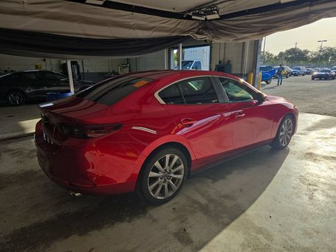 Used 2021 MAZDA MAZDA3 s FWD image 4