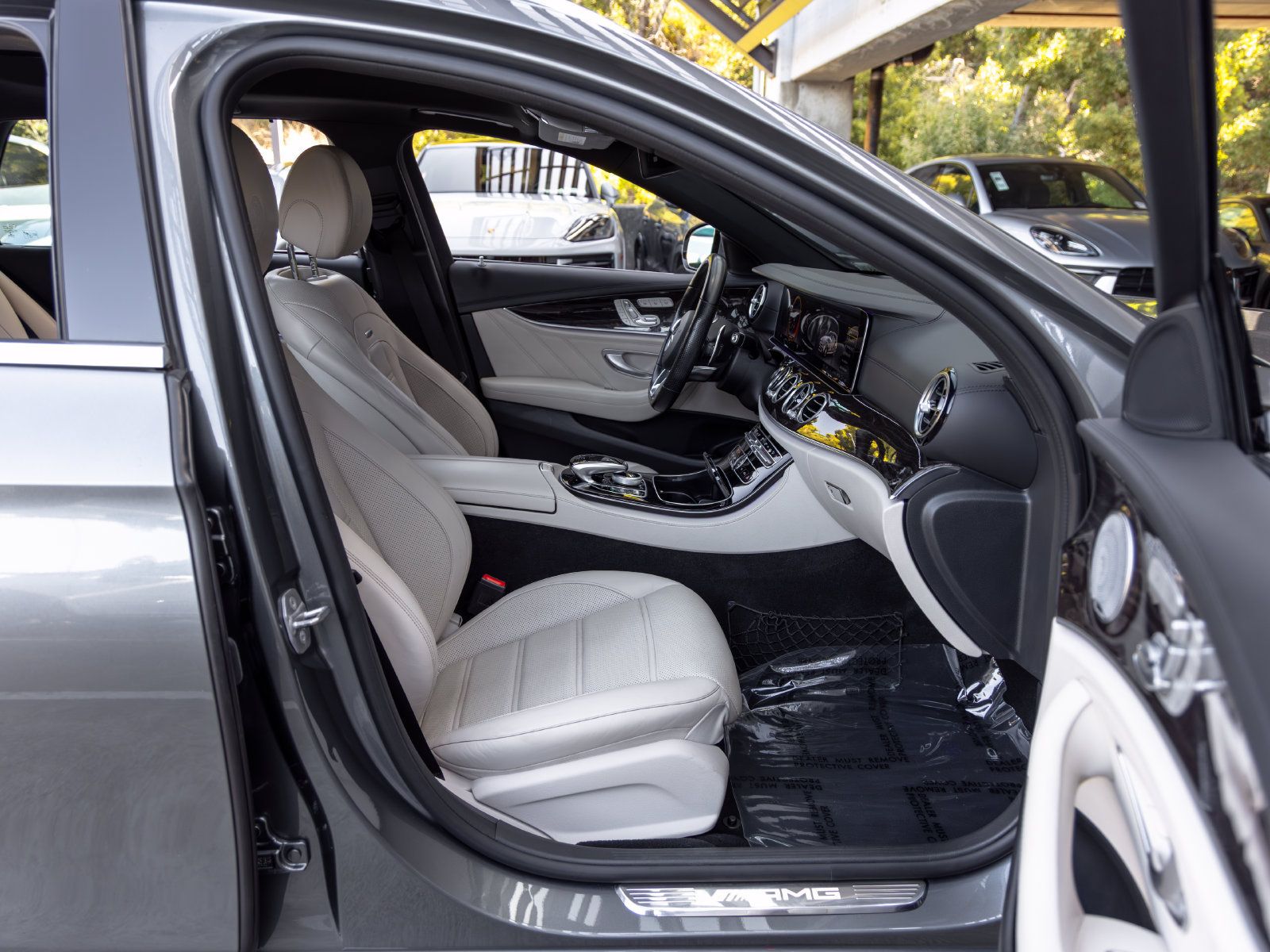 Used 2018 Mercedes-Benz E 63 AMG S image 64