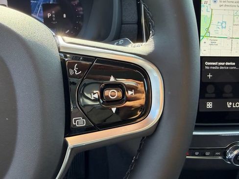 New 2026 Volvo XC90 B5 Plus AWD/4WD image 19