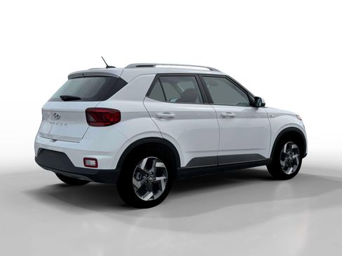 New 2026 Hyundai Venue SEL image 8