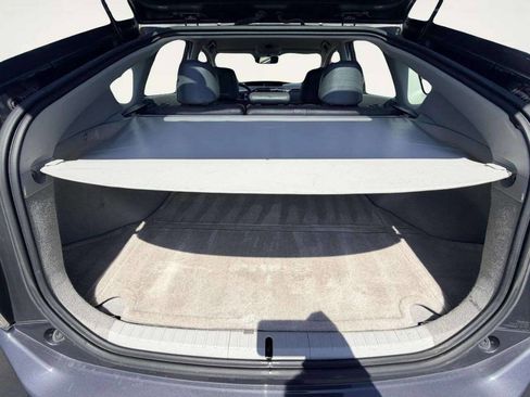 Used 2011 Toyota Prius Four w/ Navigation Pkg image 5