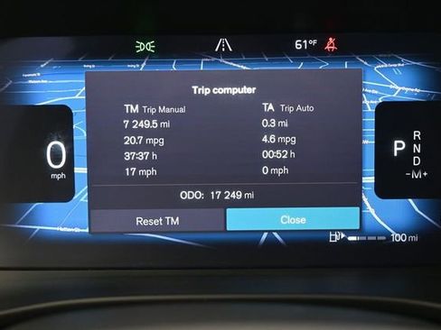 Used 2023 Volvo XC40 B5 Plus w/ Protection Package Premier AWD/4WD image 28