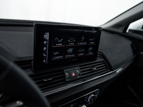 Certified 2024 Audi Q5 e Premium Plus AWD/4WD image 13