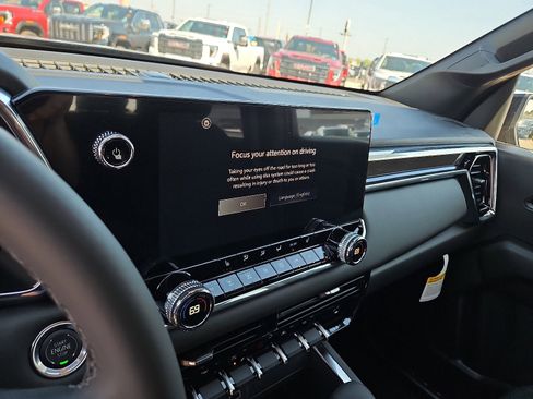 New 2026 GMC Canyon Elevation w/ Convenience Package image 18