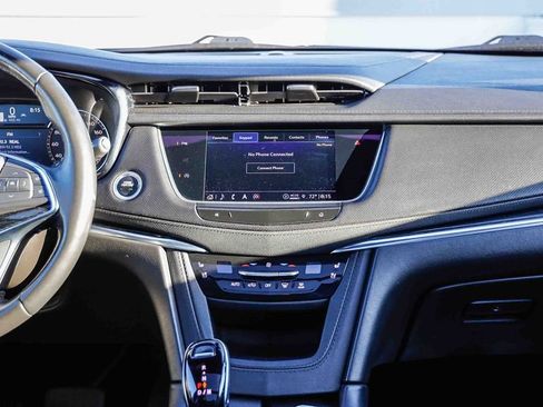 Used 2023 Cadillac XT5 Premium Luxury AWD/4WD image 16