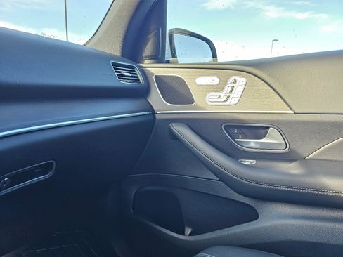 Used 2024 Mercedes-Benz GLE 350 4MATIC image 27