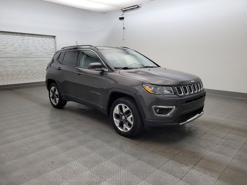 Used 2018 Jeep Compass Limited AWD/4WD image 11