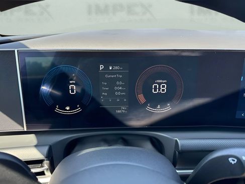 Used 2025 Hyundai Santa Cruz SEL FWD image 22