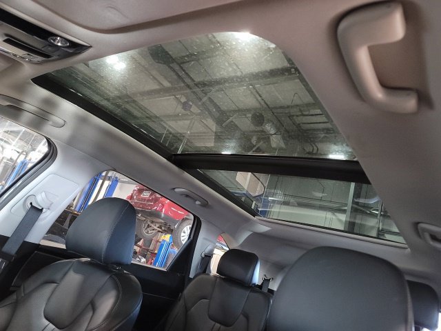Used 2025 Kia Sorento X-Line EX AWD/4WD image 12