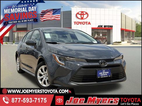 Used 2026 Toyota Corolla LE FWD image 1