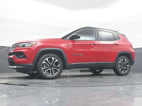Used 2024 Jeep Compass Limited AWD/4WD image 24