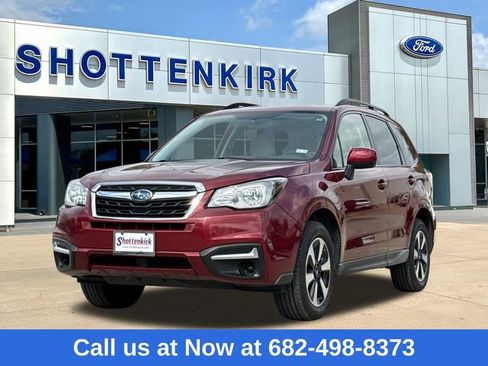 Used 2018 Subaru Forester 2.5i Premium w/ All-Weather Package image 3