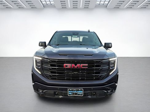Used 2024 GMC Sierra 1500 Elevation w/ Elevation Premium Package image 8